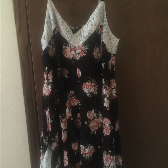 Torrid Rockabilly/Summer Dress size 1 - Picture 4 of 5